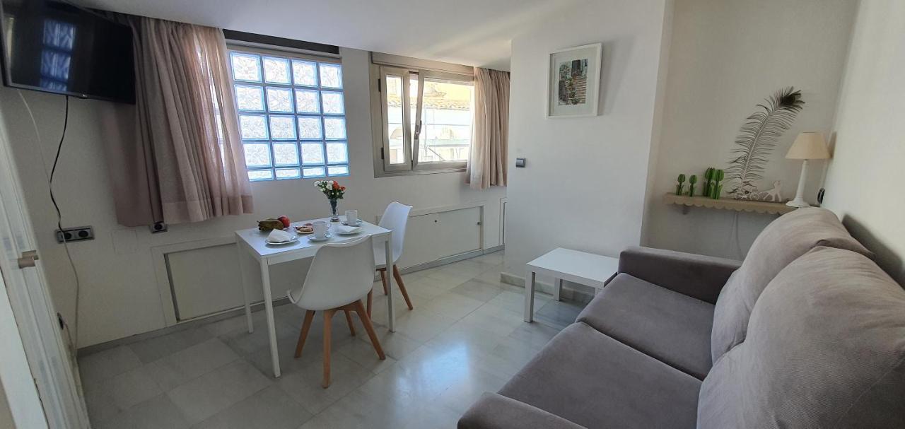 Apartamentos Torre De La Mezquita Кордоба Екстериор снимка