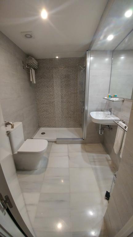 Apartamentos Torre De La Mezquita Кордоба Екстериор снимка